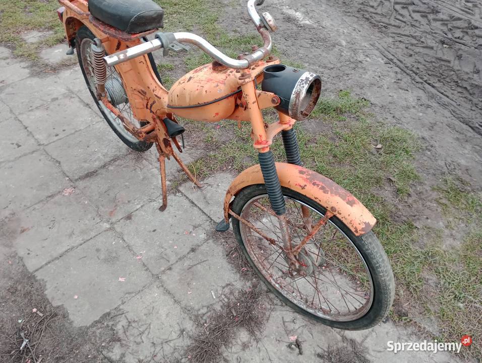 Komar 2352 Wierzbica-Osiedle