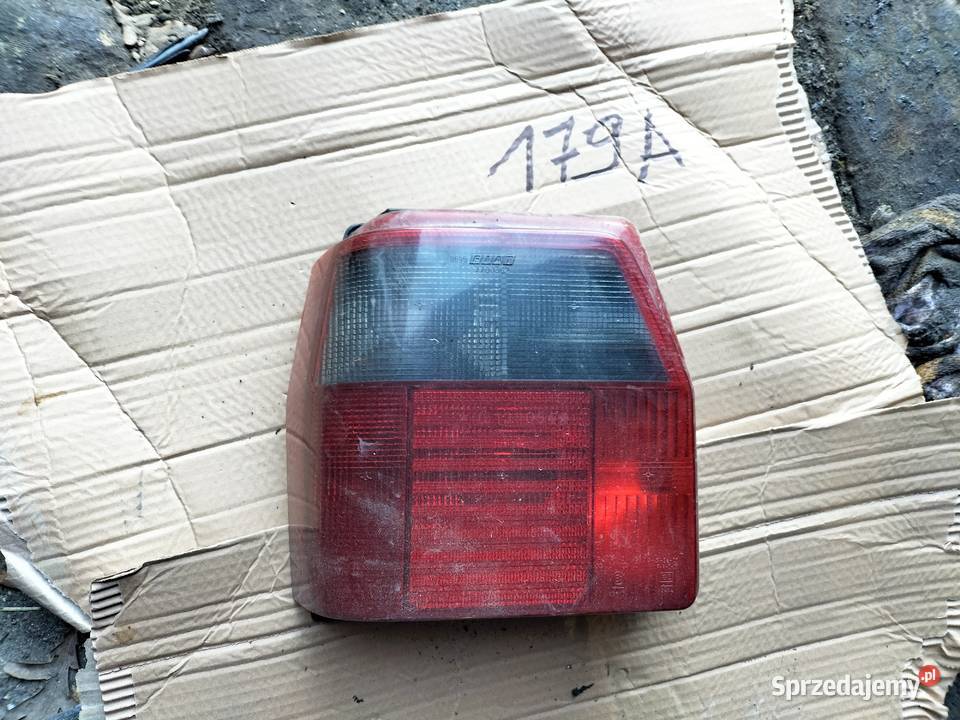 FIAT UNO LAMPA PYŁ TYLNA LEWA lubelskie Kamień-Kolonia