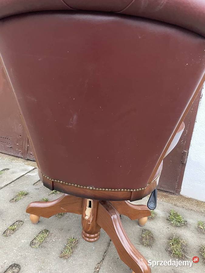 drewniany fotel obrotowy Dom i Ogród pomorskie sprzedam