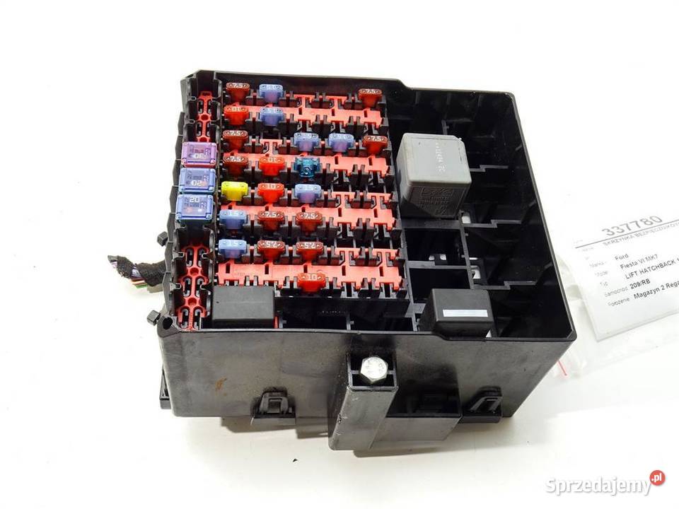 SKRZYNKA BEZPIECZNIKÓW FORD FIESTA MK7 osobowe