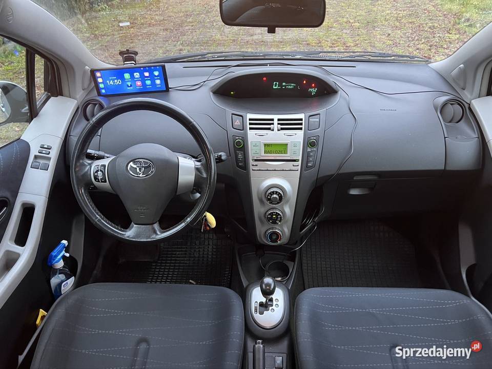 Toyota Yaris 13 benzyna salon Polska automat Łochów