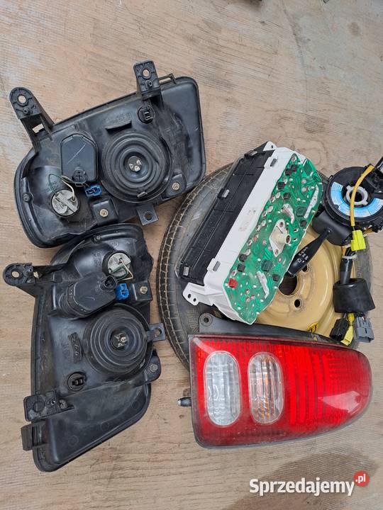 Daichatsu Cuore 02r lampa przód tył przełącznik osobowe Myślibórz