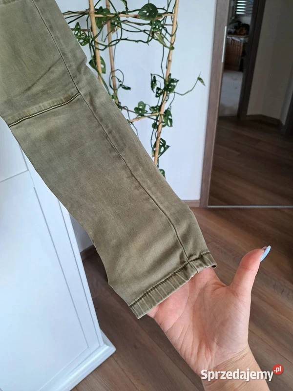 Khaki rurki Medicine wygoda i styl 36 Trąbki Wielkie sprzedam