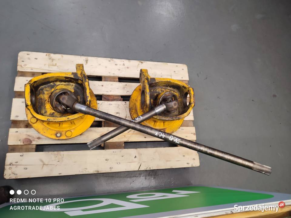 Zwolnica Zwrotnica Półos 10203 Piasta JCB 4CX Wilkowo