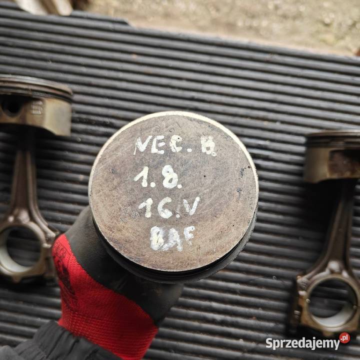 Tłoki vectra b 18 b Lublin