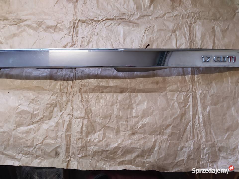 Listwa chrom mikrostyk klapy Opel Astra H III Gorlice