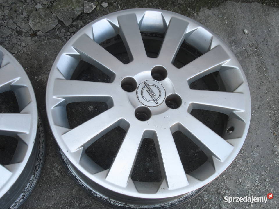 Felgi aluminiowe 4x100x16 Opel Tomaszów Lubelski sprzedam