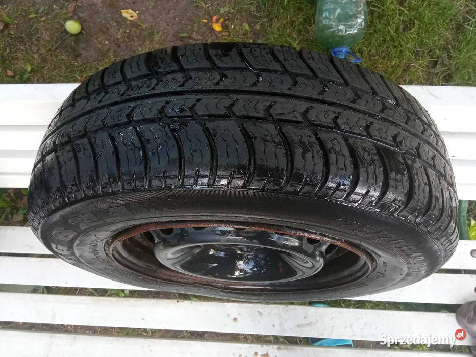 Opona z felgą R13 17570 Samochodowe Strzelno