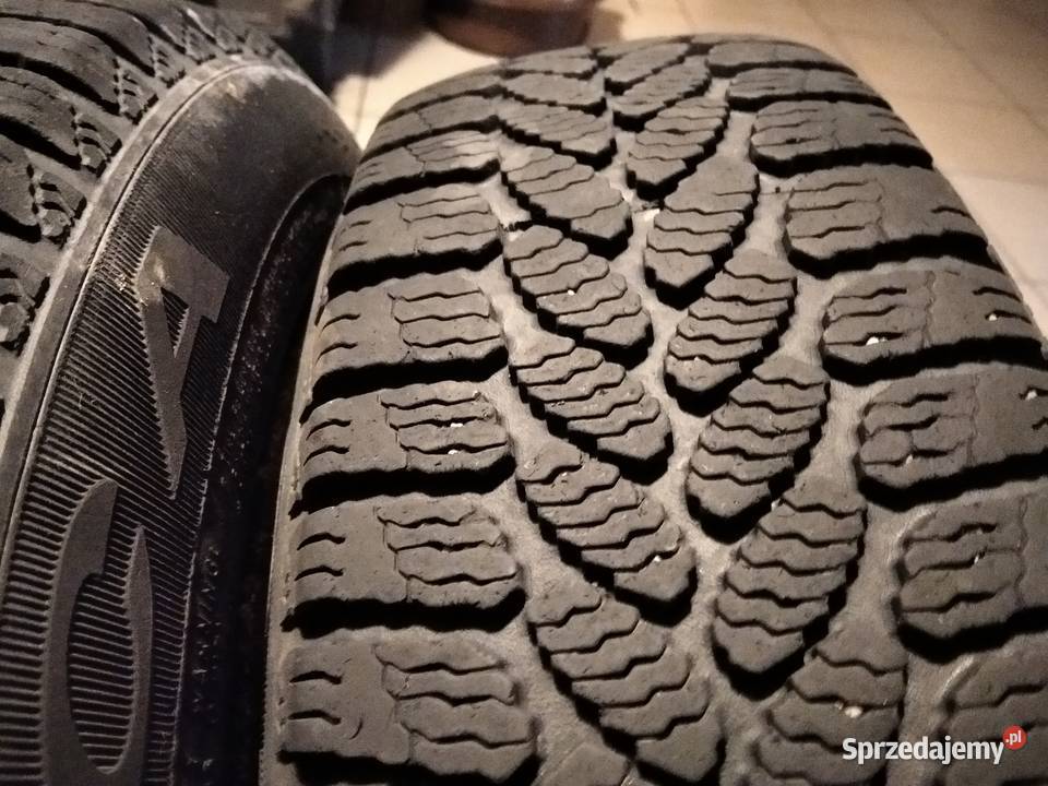 Koła do Seicento Cinquecento z oponami zimowymi