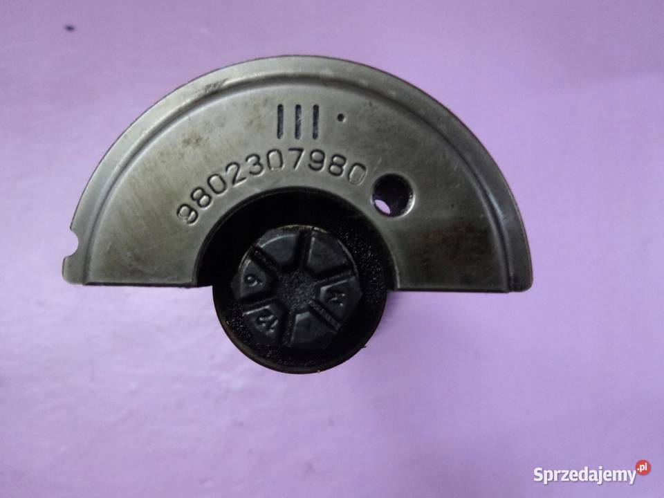 PEUGEOT 208 12 VTI 82 13R WAŁEK BALANSOWY