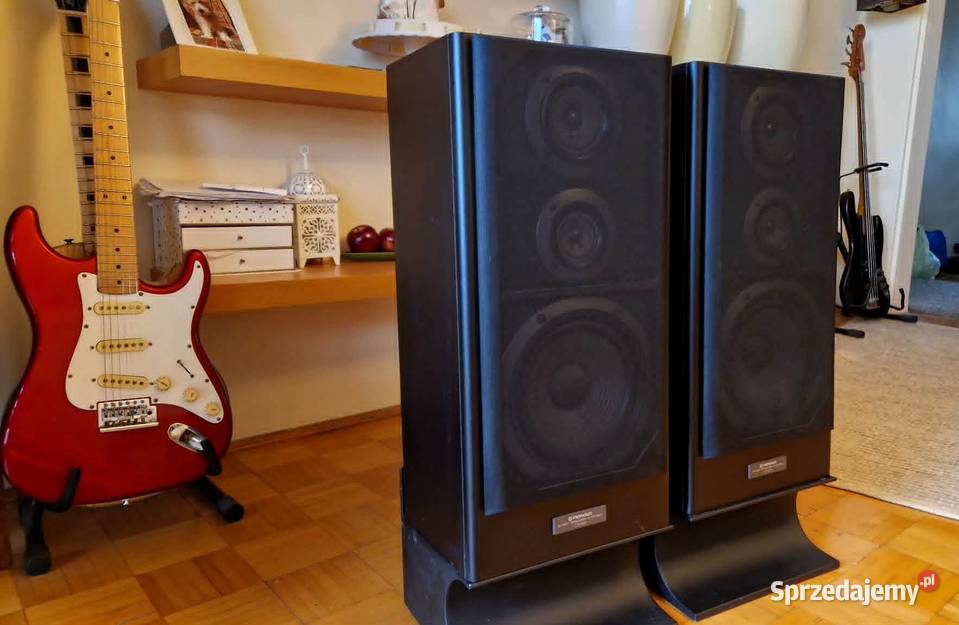 Pioneer CS501 2 x 140 wat 8 ohm