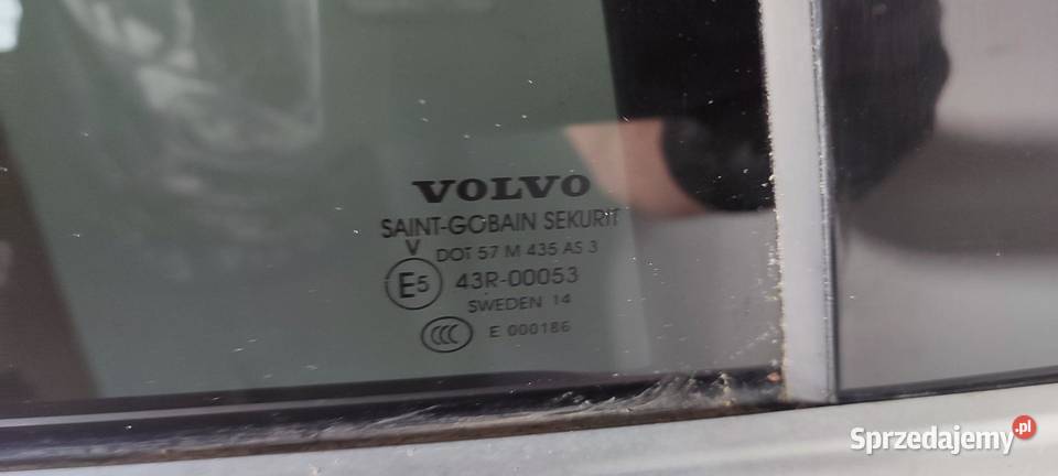 VOLVO XC60 DRZWI LEWY TYŁ 31402418 osobowe sprzedam