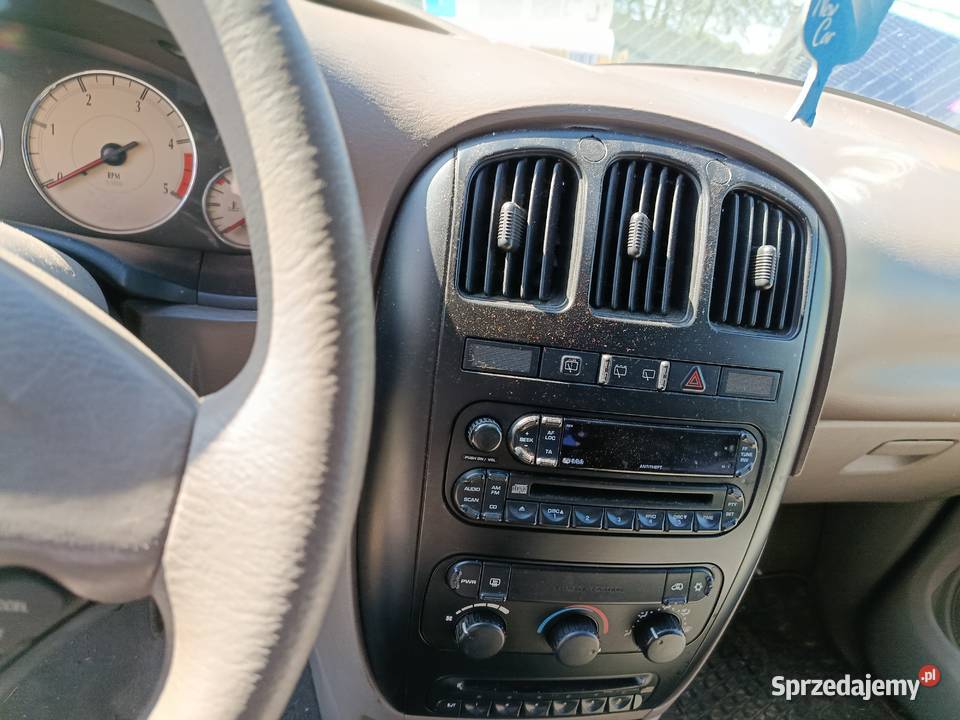Chrysler Voyager 25 CRD SE 105 kW 2003 r dawca Szklarka Myślniewska