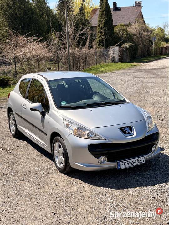 Peugeot 207 14 benzyna 112000 ładny ESP Gubin