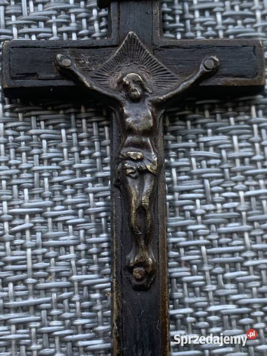 Antyczny krzyż na szyję Antyki sprzedam