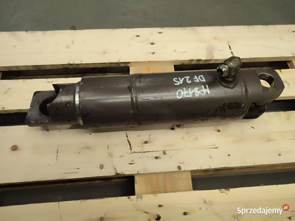 Siłownik podnoszenia Deutz Fahr 215 Wilkowo