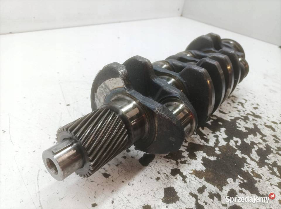 WAŁ KORBOWY 20 TD Mitsubishi Challenger Pajero Rok produkcji 2000