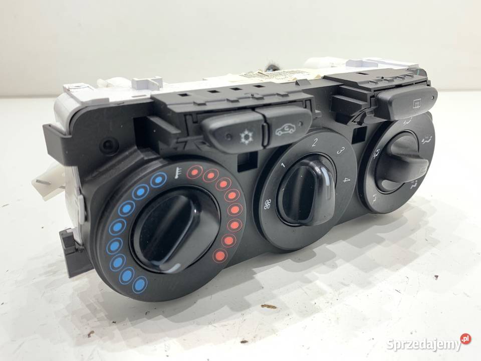 PANEL STEROWANIA NAWIEWU OPEL CORSA E 466119570