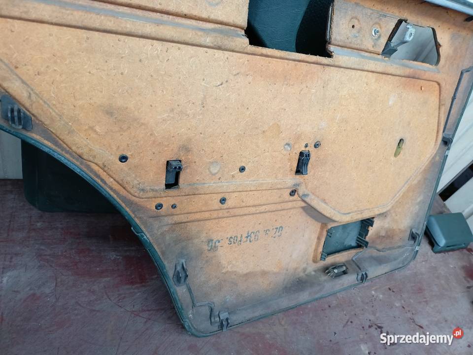 Mercedes W124 boczki drzwiowe zielone taxi MBtex Skarżysko-Kamienna