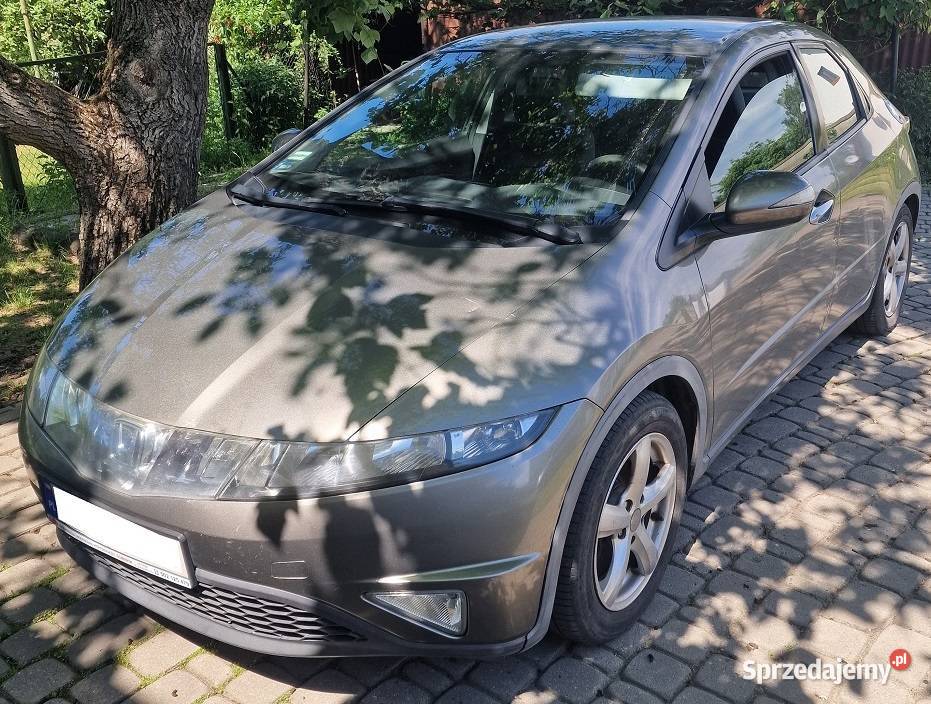 Honda Civic VIII gen JEDEN WŁAŚCICIEL NOWOŚCI 18 140KM Sieradz sprzedam