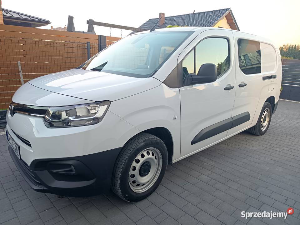 Toyota ProAce City Long 15 D4D 102 5os garażowany Warka