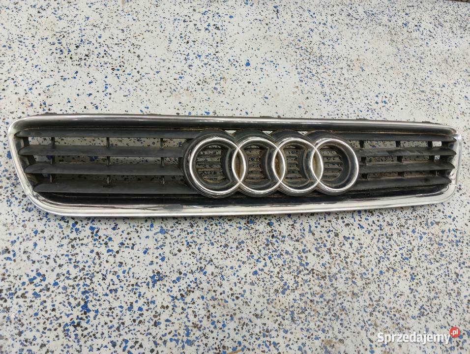 Grill Audi A3 8 L Sitno