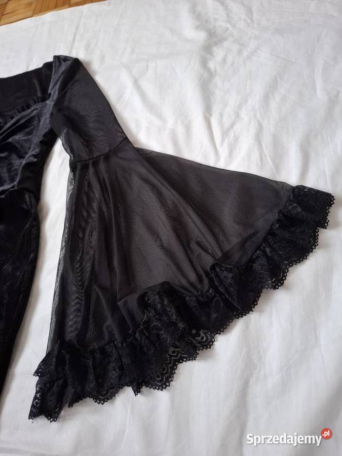 Czarna sukienka NOWA gotycka welurowa Kraków