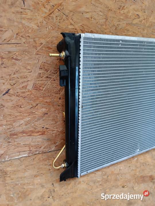 CHŁODNICA WODY TOYOTA HILUX VII 2005 50x64 Lampy przednie Nowy Tomyśl