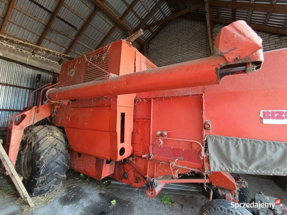 Kombajn zbożowy bizon Z056 Czyżew