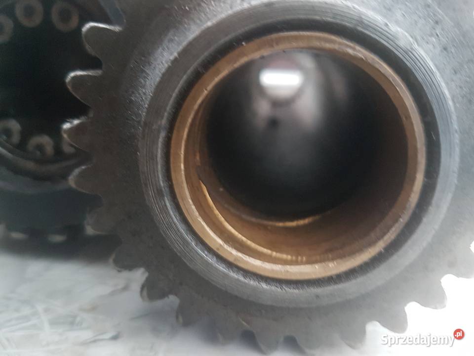 Tryby i wałki skrzyni biegów C 360 i 3p Lipsko