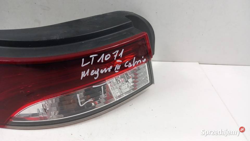 RENAULT MEGANE III CABRIO LAMPA TYŁ LEWY Zbierkowo