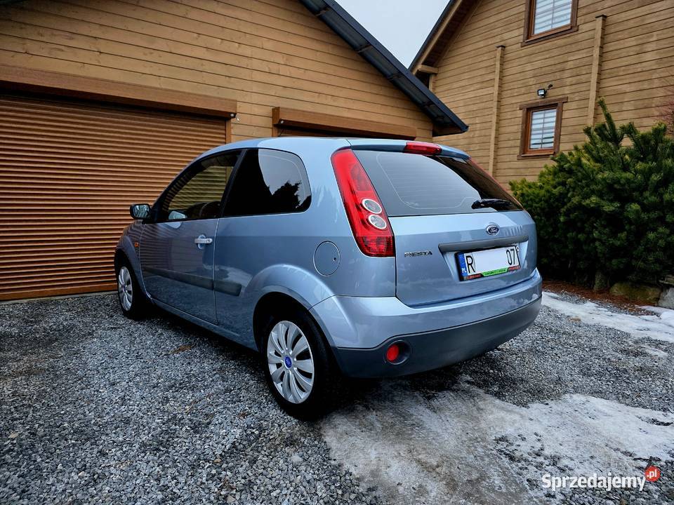 Ford Fiesta 2005r 13 BENZYNA Strzyżów