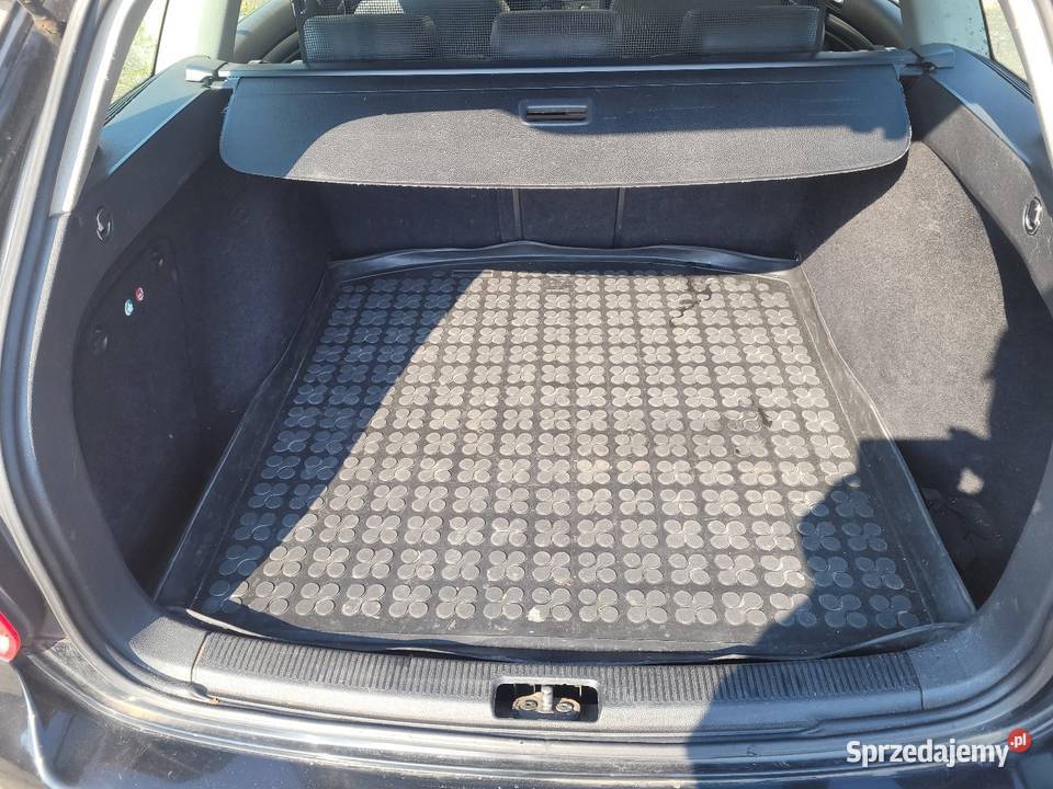 Vw Golf V kombi 19 TDI skóry panorama Sztum