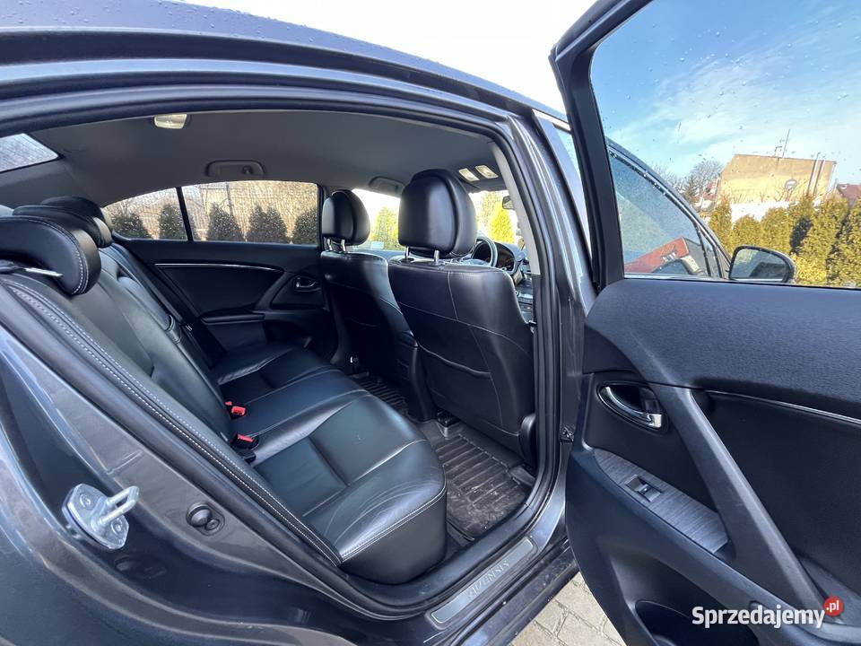 Toyota Avensis 18 Premium podgrzewane fotele Szczecin sprzedam