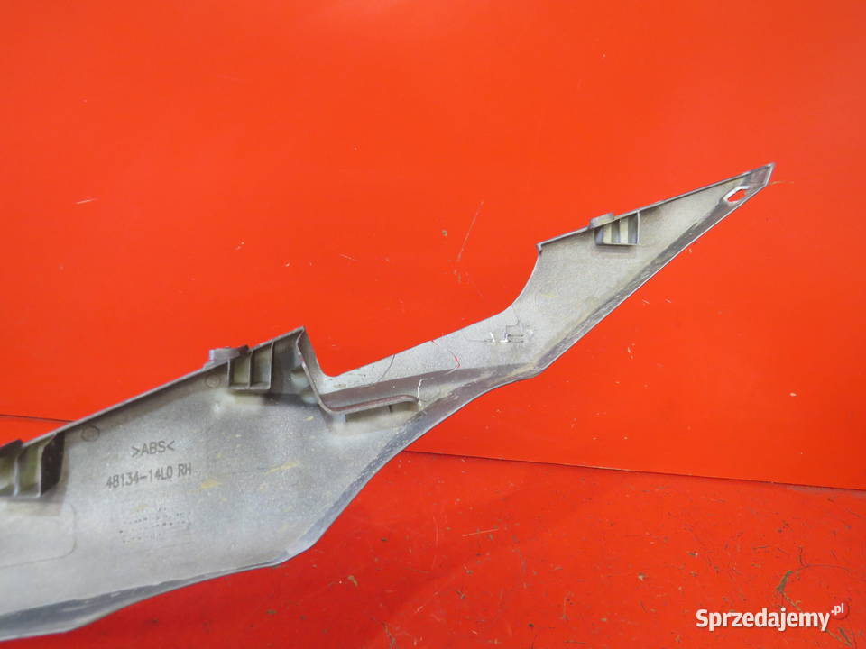 SUZUKI AVENIS 125 bok boczek owiewka osłona Warszawa sprzedam