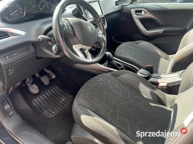 samochód osobowy peugeot 2008 Bielsk