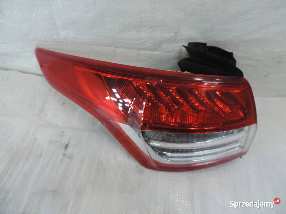 LAMPA TYLNA LEWA FORD KUGA MK2
