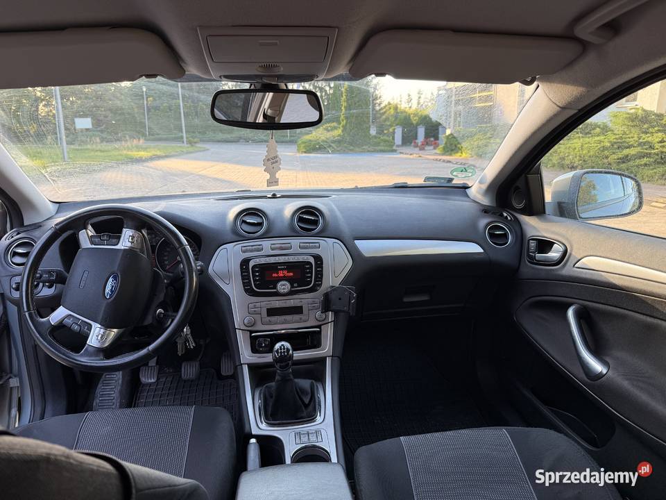 Ładny Ford Mondeo Wałcz sprzedam