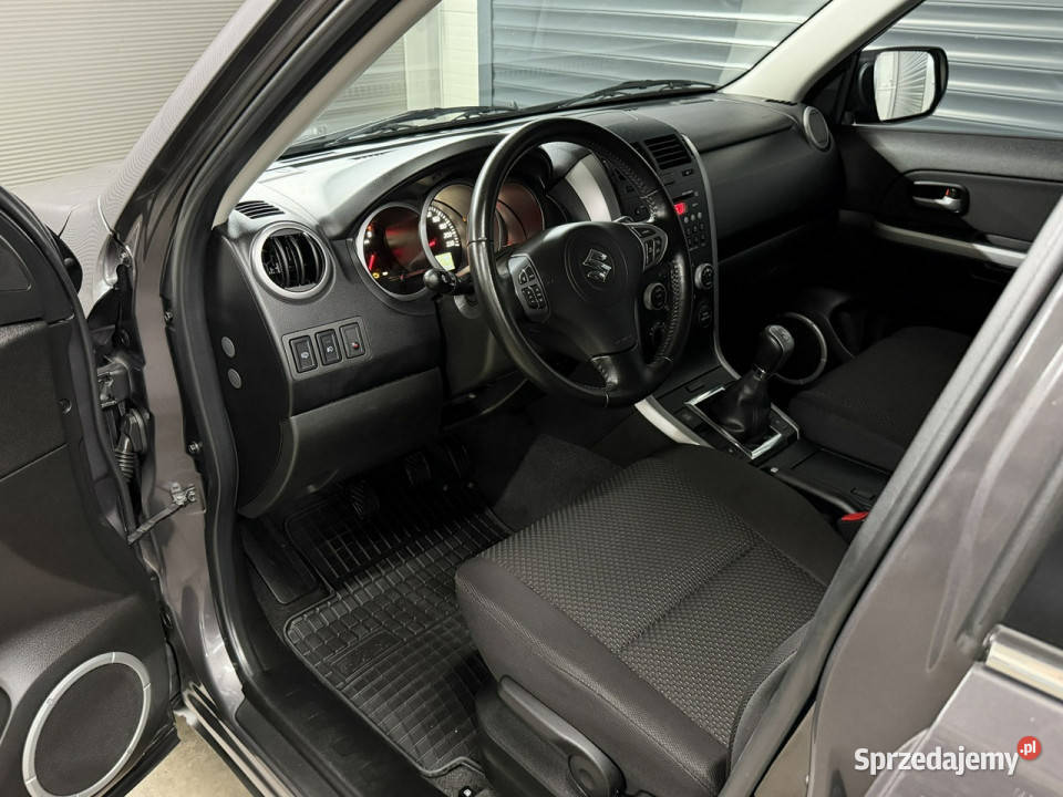 Suzuki Grand Vitara 24 39tyśkm salon serwis ASO