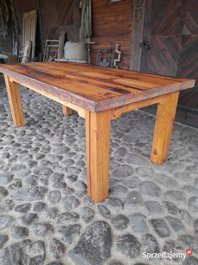 Tradycyjny stół stare drewno Kamieńczyk