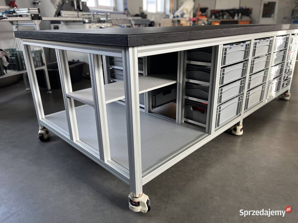 Duży stół montażowy 1250x2500mm z magazynem Niedomice