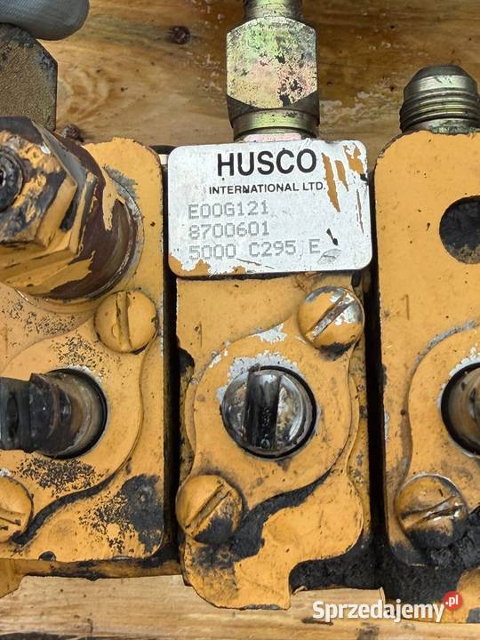 Rozdzielacz hydrauliczny trzysekcyjny HUSCO śląskie Antonie