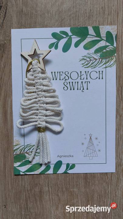 Drobny prezent na święta zawieszka na choinkę beżowy Baranów