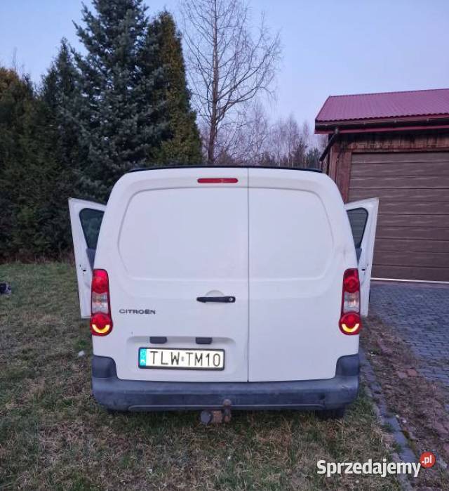 Syndyk sprzeda Citroena Berlingo o rej TLW TM10 nieuszkodzony