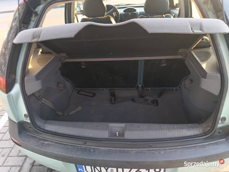 Opel Corsa 12 benzyna klimatyzacja sprawna nieuszkodzony