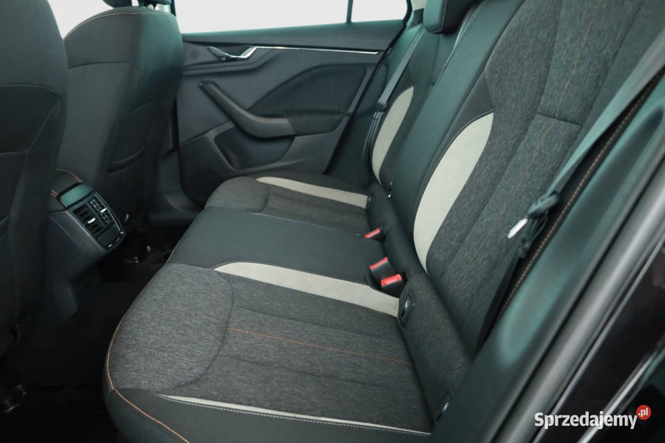 Skoda Kamiq 10 TSI Kamiq Piaseczno sprzedam