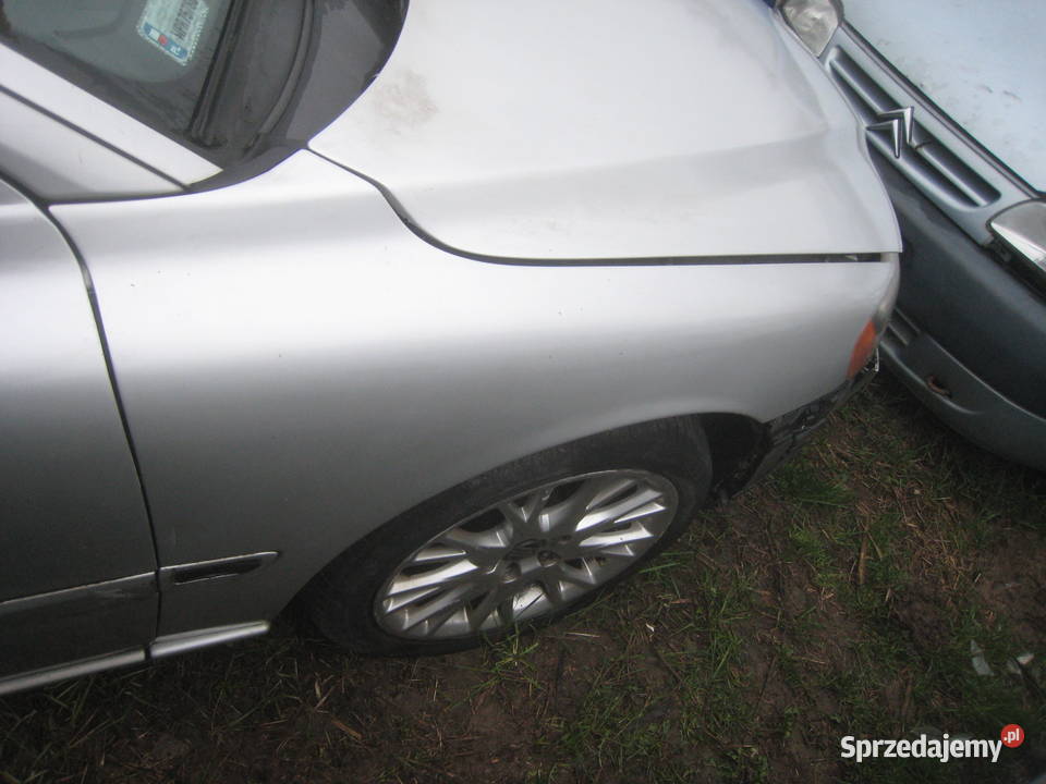 Błotnik prawy srebrny Volvo s60 v70 II 42626 sprzedam
