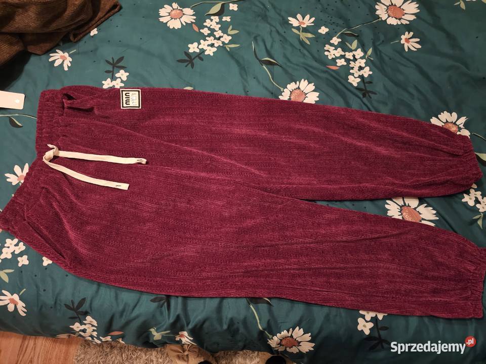 Spodnie sztruksowe Cieszanów