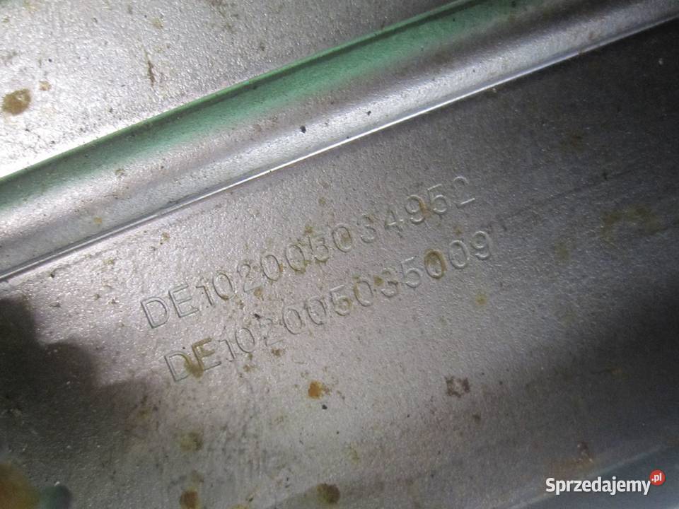 Zderzak przód stan na załączonych zdjęciach do Kolumny kierownicze świętokrzyskie Kielce sprzedam