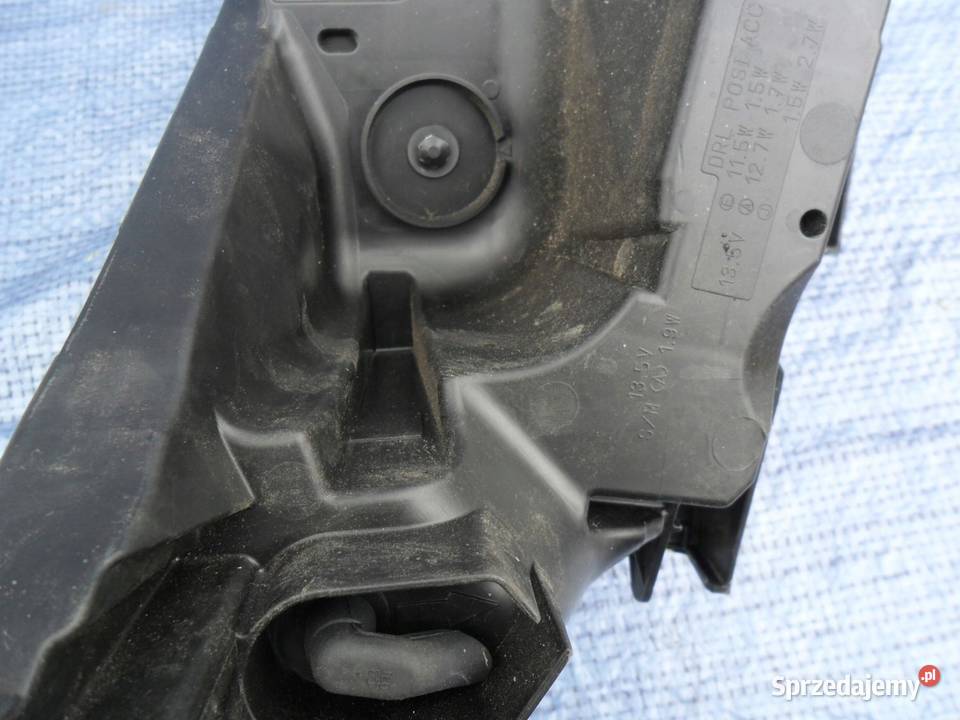 Mitsubishi Eclipse Cross reflektor prawy przedni Nowy Tomyśl